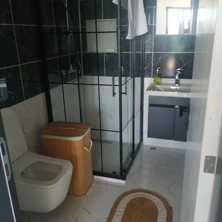 بيت للعطل Airport Doga Evleri